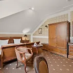 Diament Arsenal Palace Katowice - 4* Chorzow