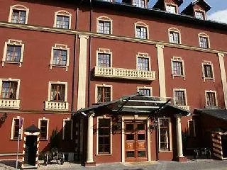 מלון Diament Arsenal Palace Katowice - 4*