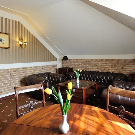 Diament Arsenal Palace Katowice - 4*