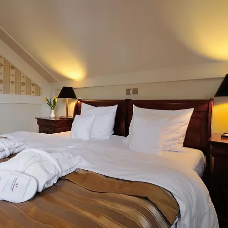 Diament Arsenal Palace Katowice -