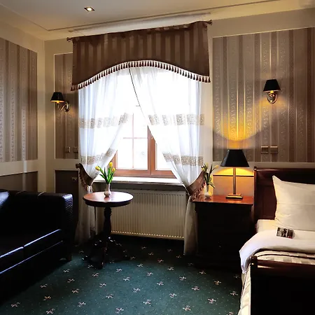 Diament Arsenal Palace Katowice - Hotel 4*