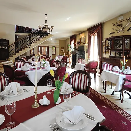 Diament Arsenal Palace Katowice - 4*