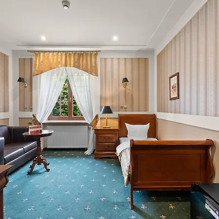 Hotel Diament Arsenal Palace Katowice -