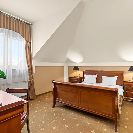 Diament Arsenal Palace Katowice - Chorzow