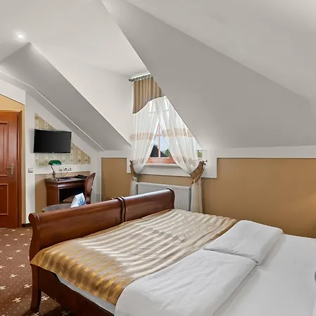 Diament Arsenal Palace Katowice - Chorzow
