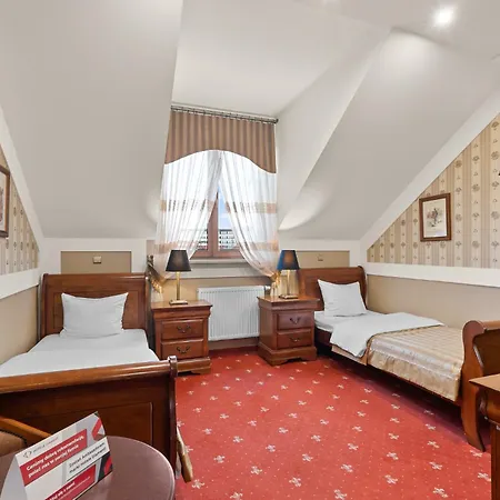 Diament Arsenal Palace Katowice -