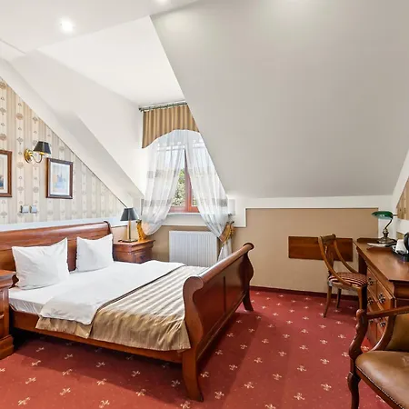 Hotel Diament Arsenal Palace Katowice -