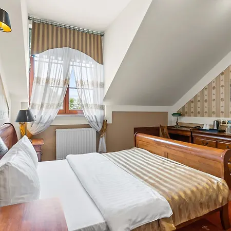 Diament Arsenal Palace Katowice - 4* Chorzow