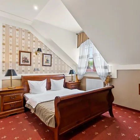 Diament Arsenal Palace Katowice -