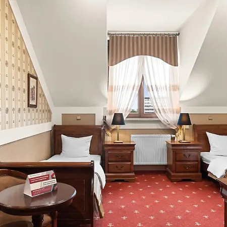 Diament Arsenal Palace Katowice - Hotel