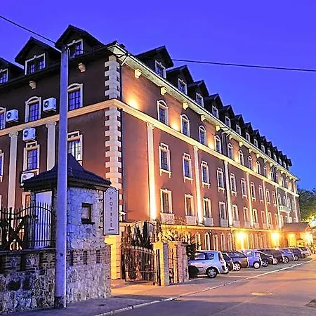 Diament Arsenal Palace Katowice - Chorzów