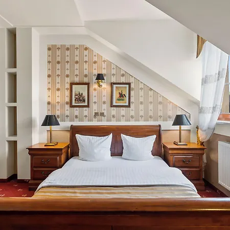 Diament Arsenal Palace Katowice -