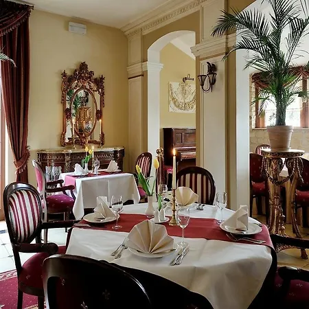 Diament Arsenal Palace Katowice - Hotel