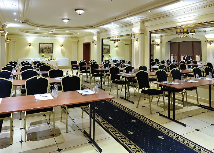 Diament Arsenal Palace Katowice - 초르조프