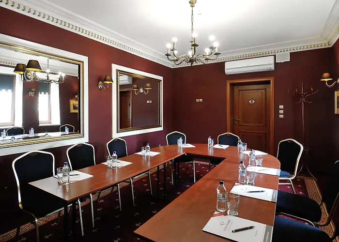 Diament Arsenal Palace Katowice - Chorzów