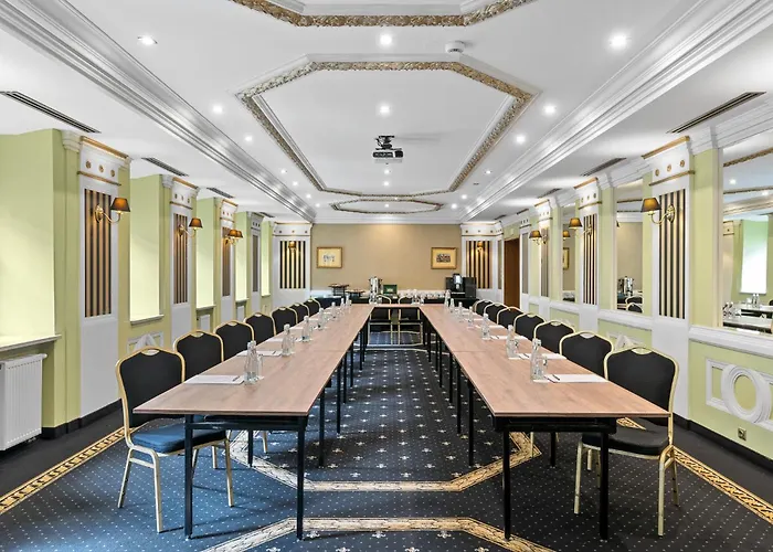 Hotel Diament Arsenal Palace Katowice - Chorzów