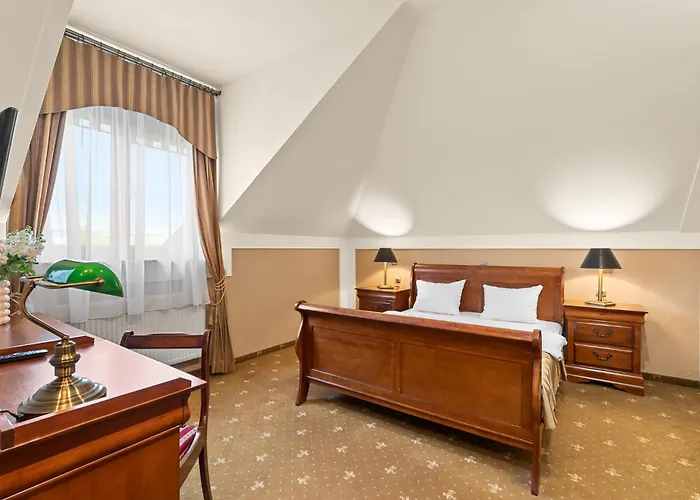 Diament Arsenal Palace Katowice - 초르조프