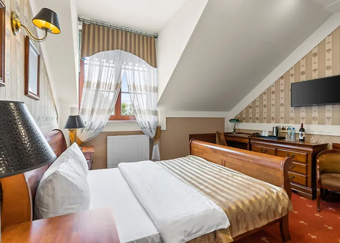 Diament Arsenal Palace Katowice - 4* Chorzów