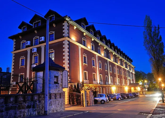 Diament Arsenal Palace Katowice - 4*