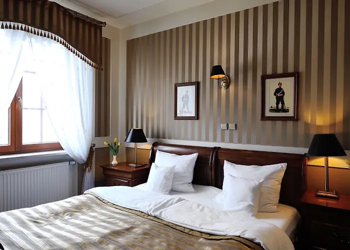 Diament Arsenal Palace Katowice - 4* 초르조프