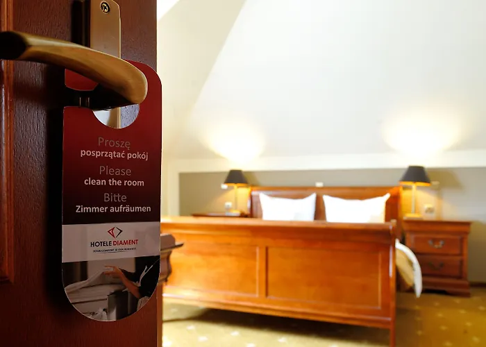 Diament Arsenal Palace Katowice -